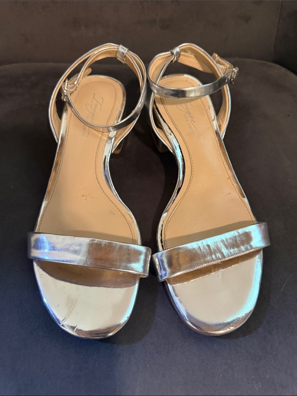 VINCE CAMUTO Silver Ankle-Strap Sandals